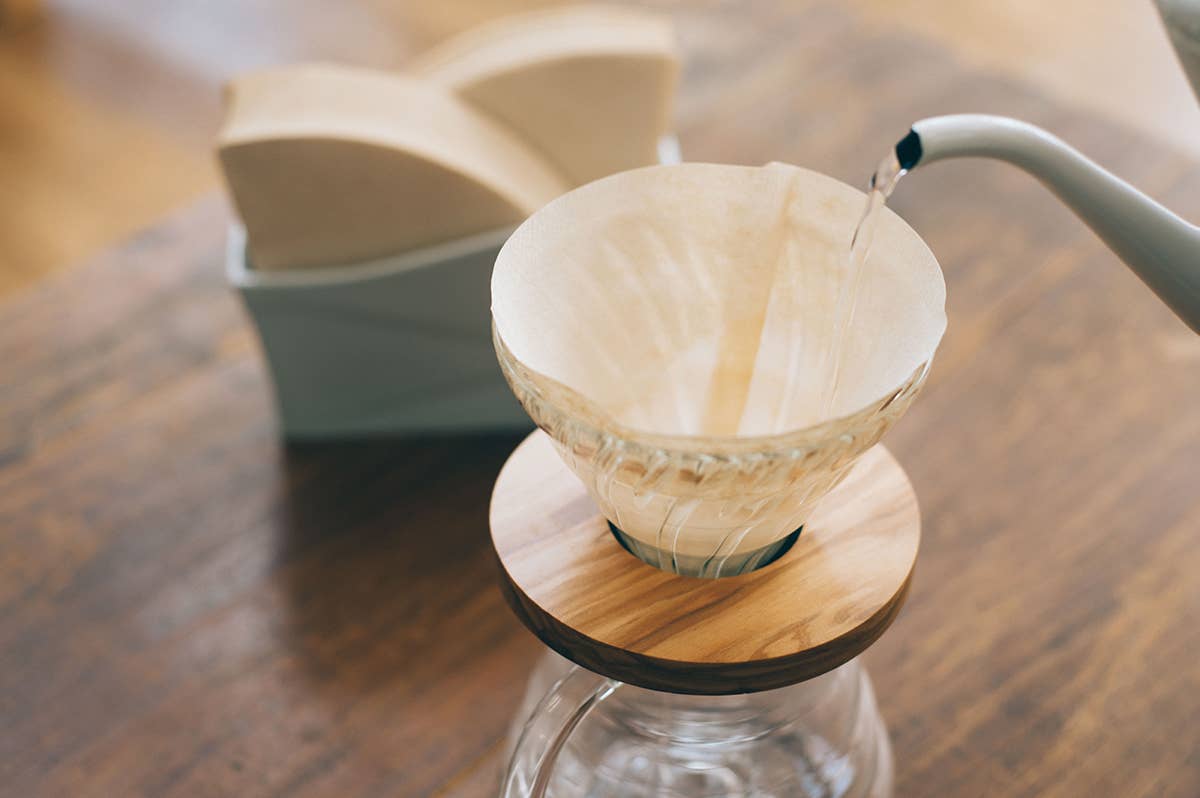 HARIO V60 Paper Filter Natural Brown (100 Sheets): For 1～4 cups