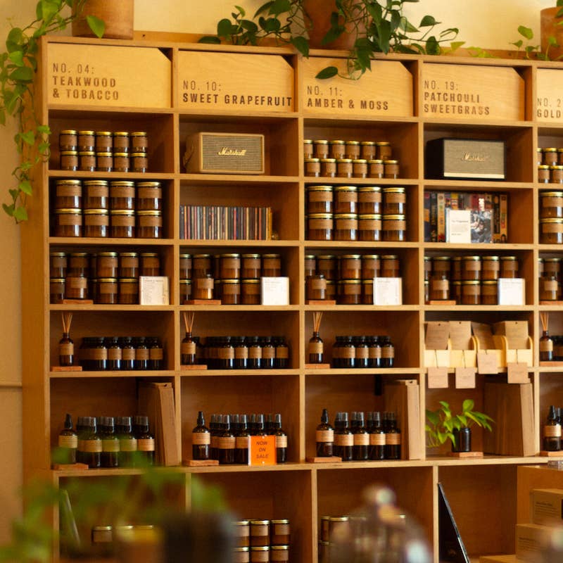 Teakwood & Tobacco - Standard Soy Candle