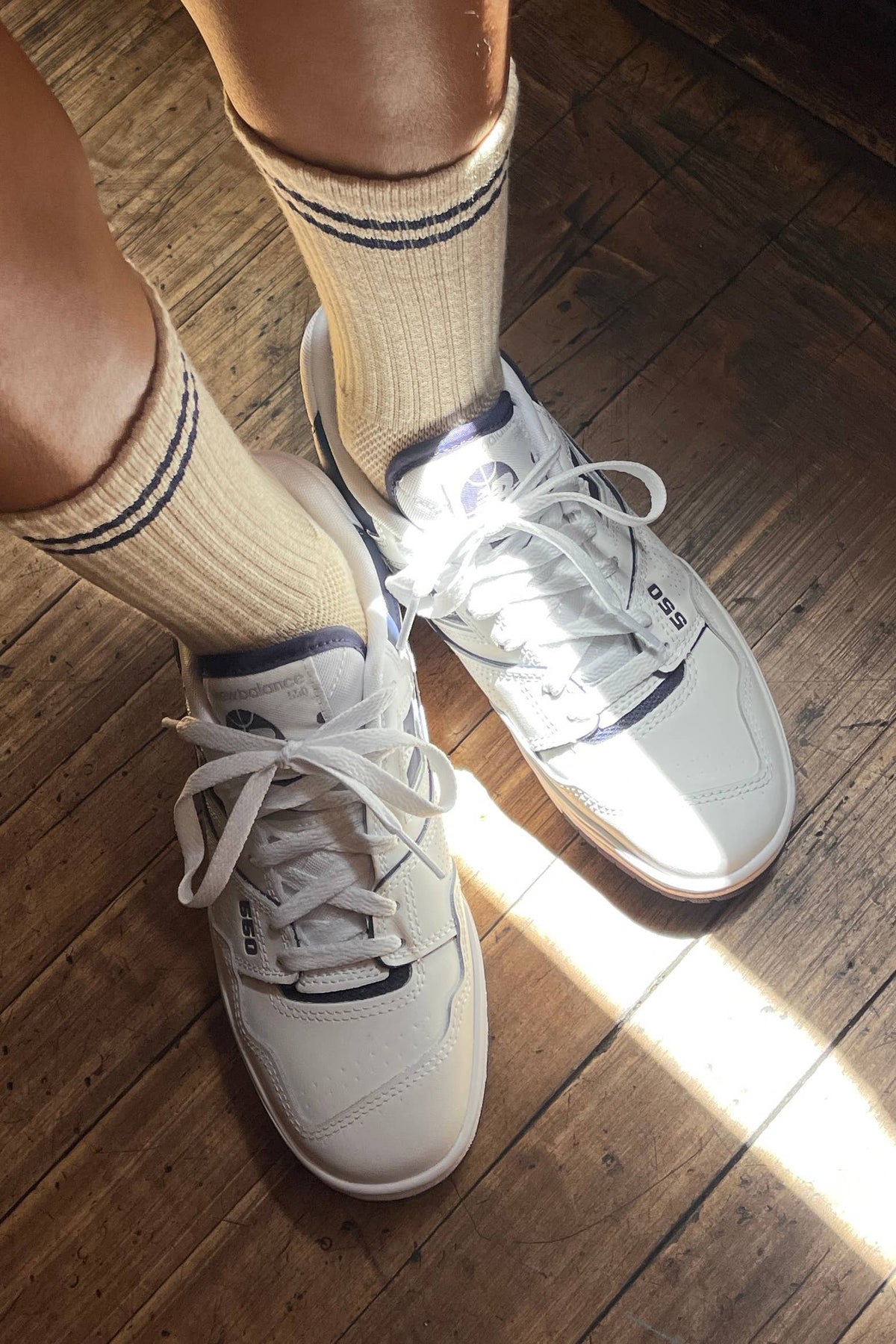 Boyfriend Socks: Parchment